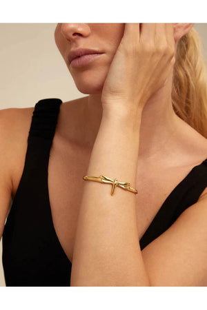 Uno De 50 "Fortune" Gold Dragonfly Bracelet